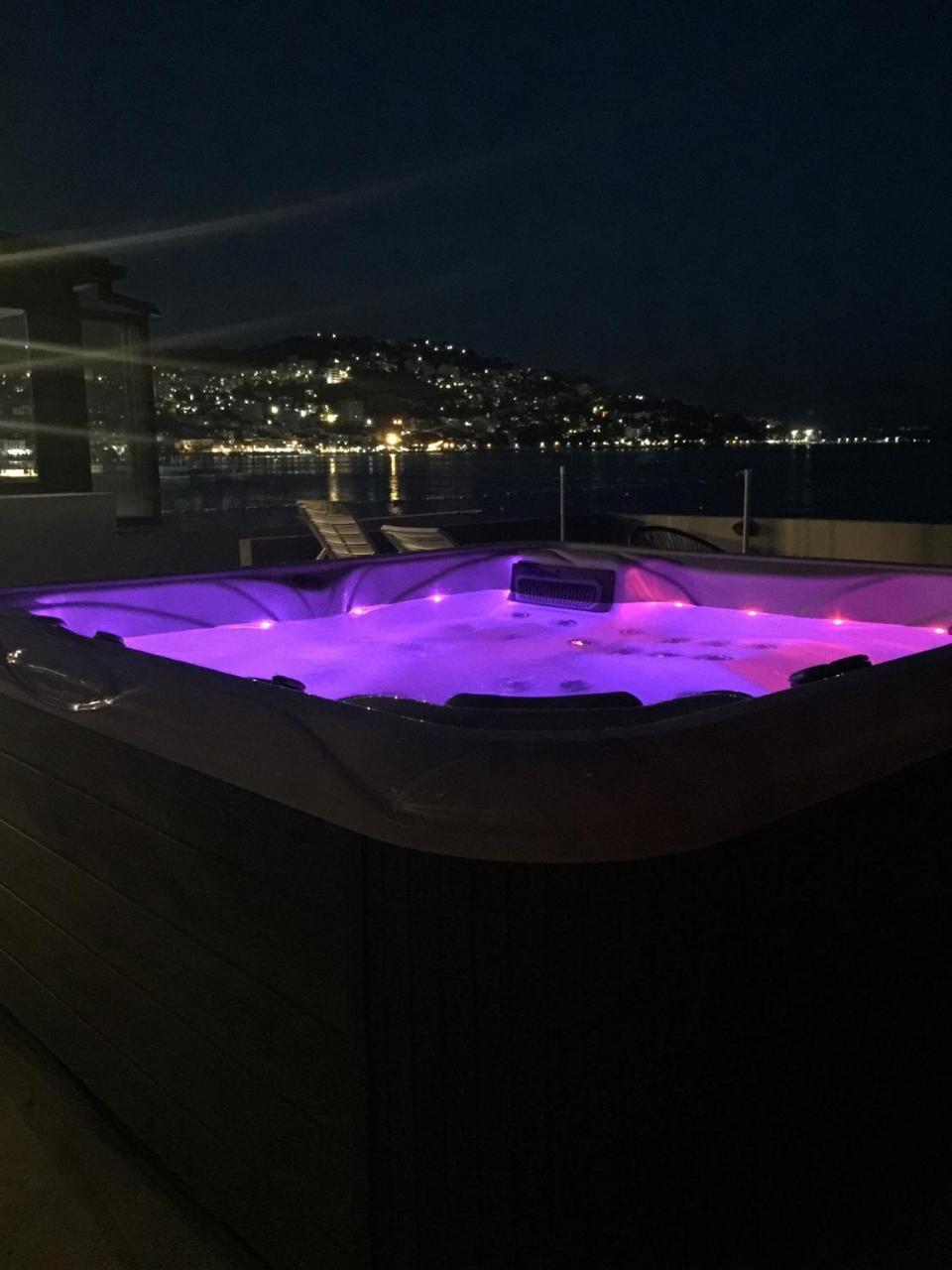 Apartments Adriatico Herceg Novi Exteriör bild